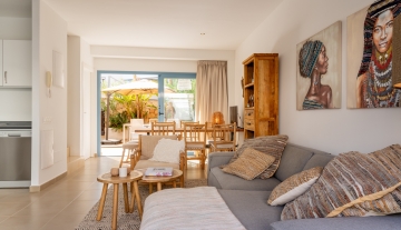 Resa Estates Ibiza sale ted koop Cala Tarida patio townhouse living 2w.JPG